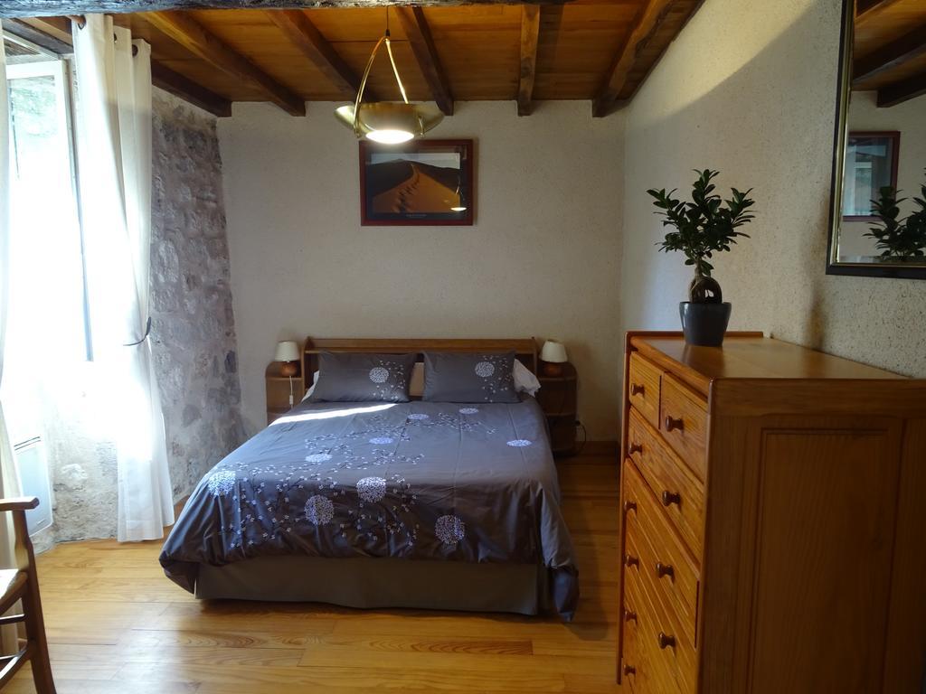 La Maison Des Cornieres Fources Екстер'єр фото