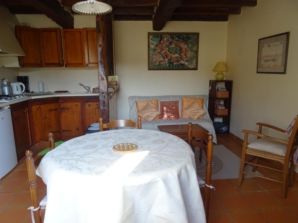 La Maison Des Cornieres Fources Екстер'єр фото